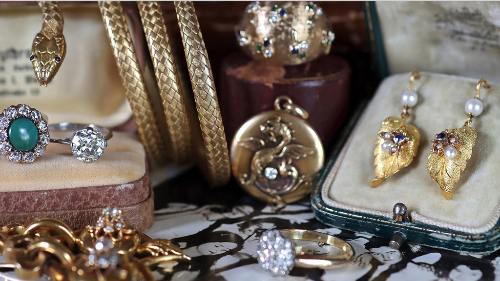 Poor Mouchette - Vintage & Antique Jewelry