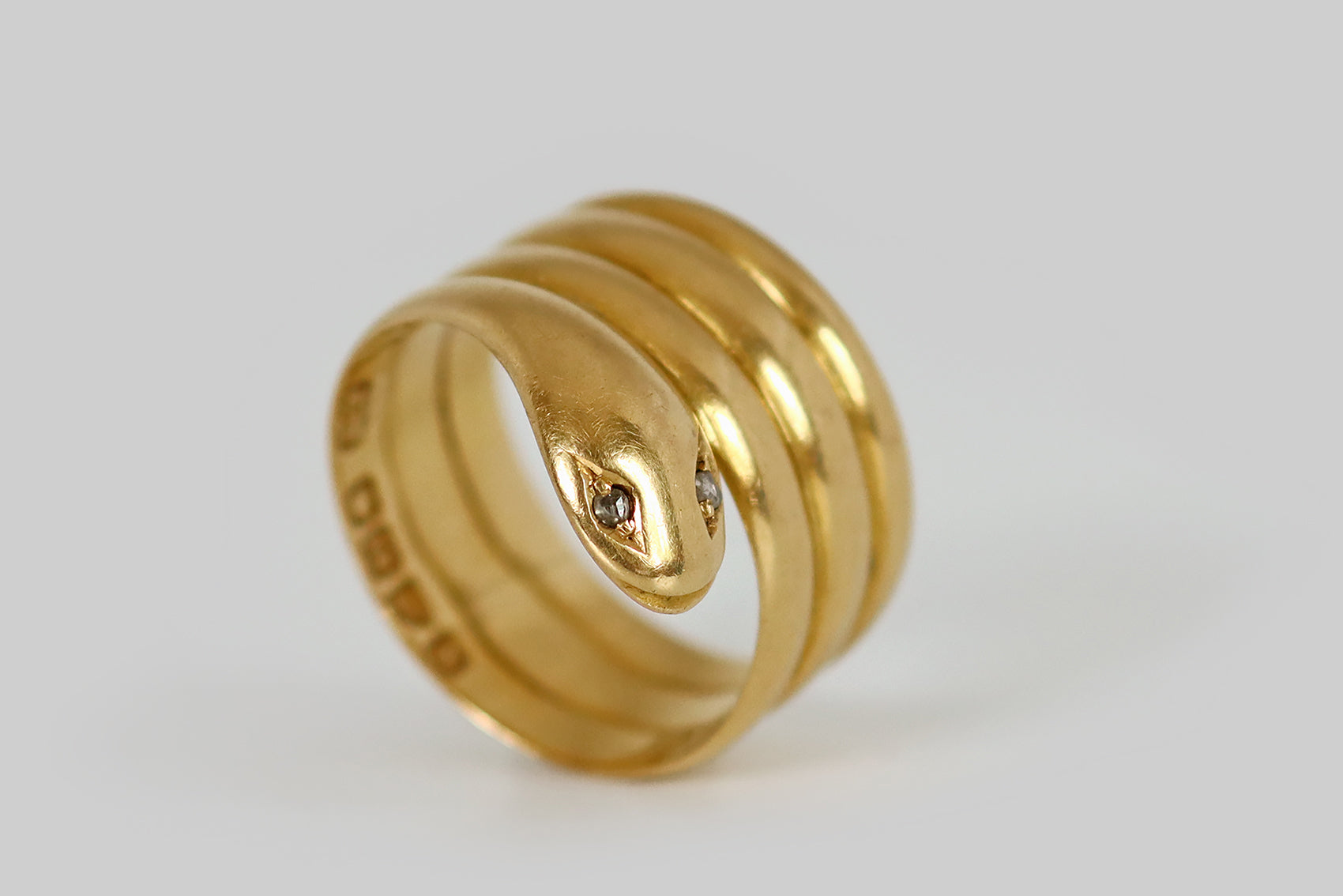 best_victorian_wide_snake_wrap
