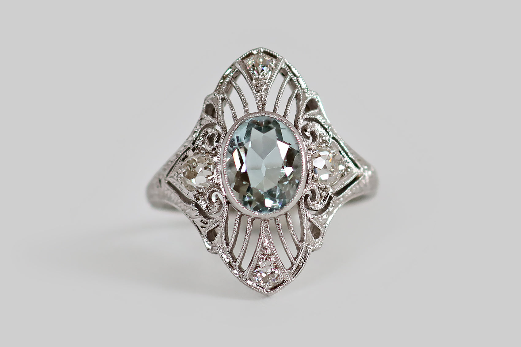lacyartdecoaquamarinediamondri lacyartdecoaquamarinediamondri