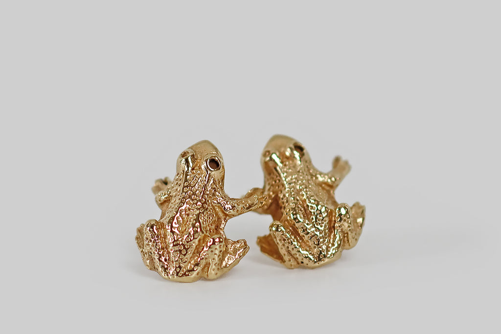Antique Jewelry Portland, Vintage Jewelry Portland , Antique Engagement Rings | Poor Mouchette | A charming pair of vintage post earrings, modeled as frogs and cast in 14k yellow gold. These frog friends are realistically sculpted, and they are textured with fine stippled details.