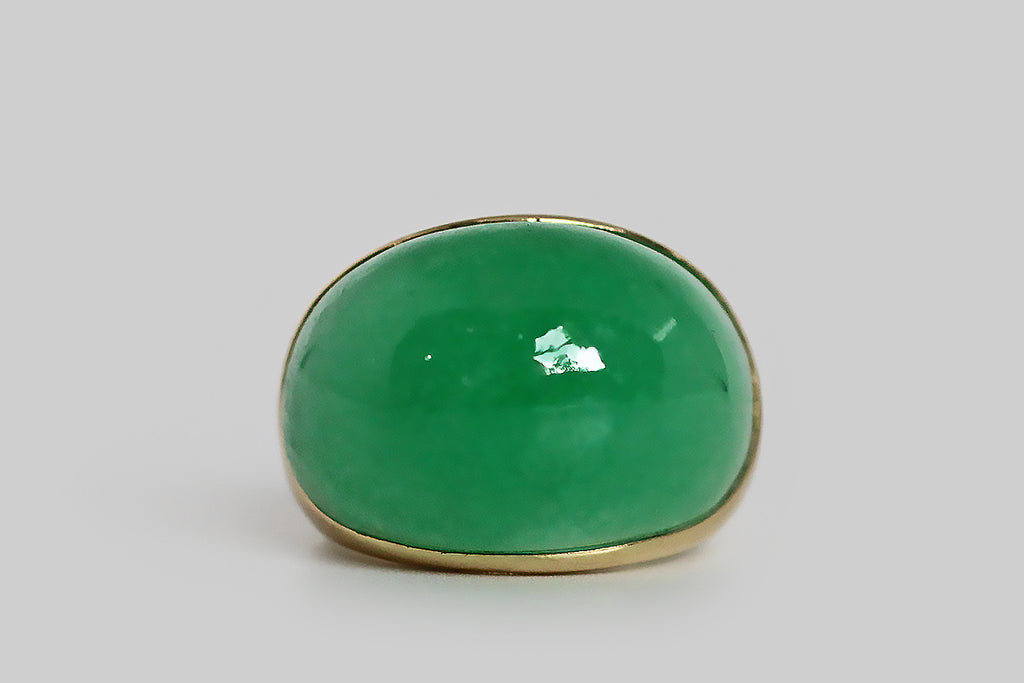 Vintage Emerald Green Jadeite Jade High Dome Saddle Ring in 14k Gold